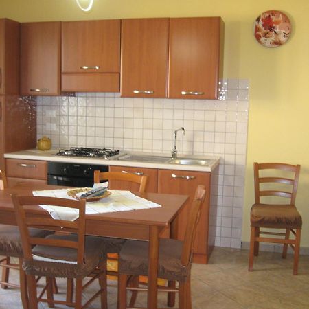 Rosy'S Apartments Trappeto  Bagian luar foto