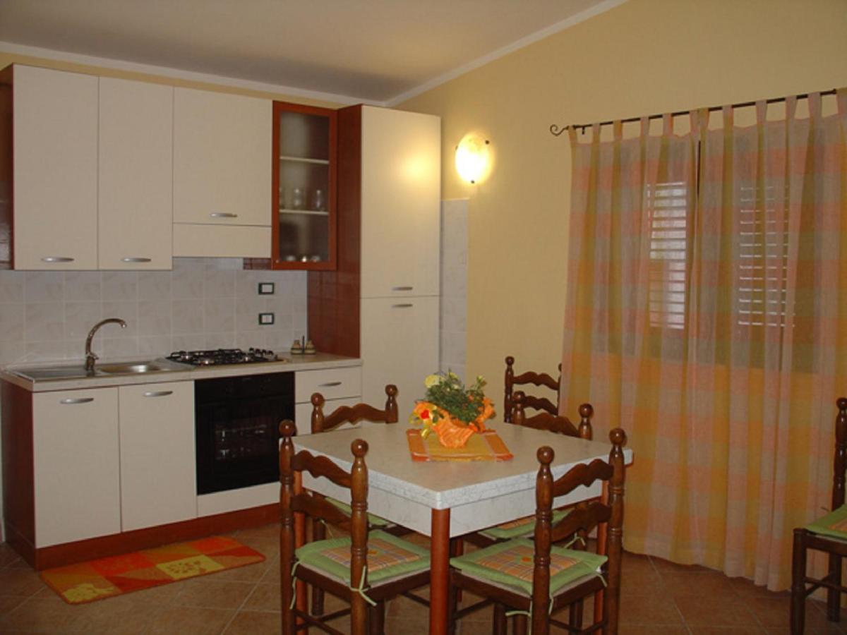 Rosy'S Apartments Trappeto  Bagian luar foto