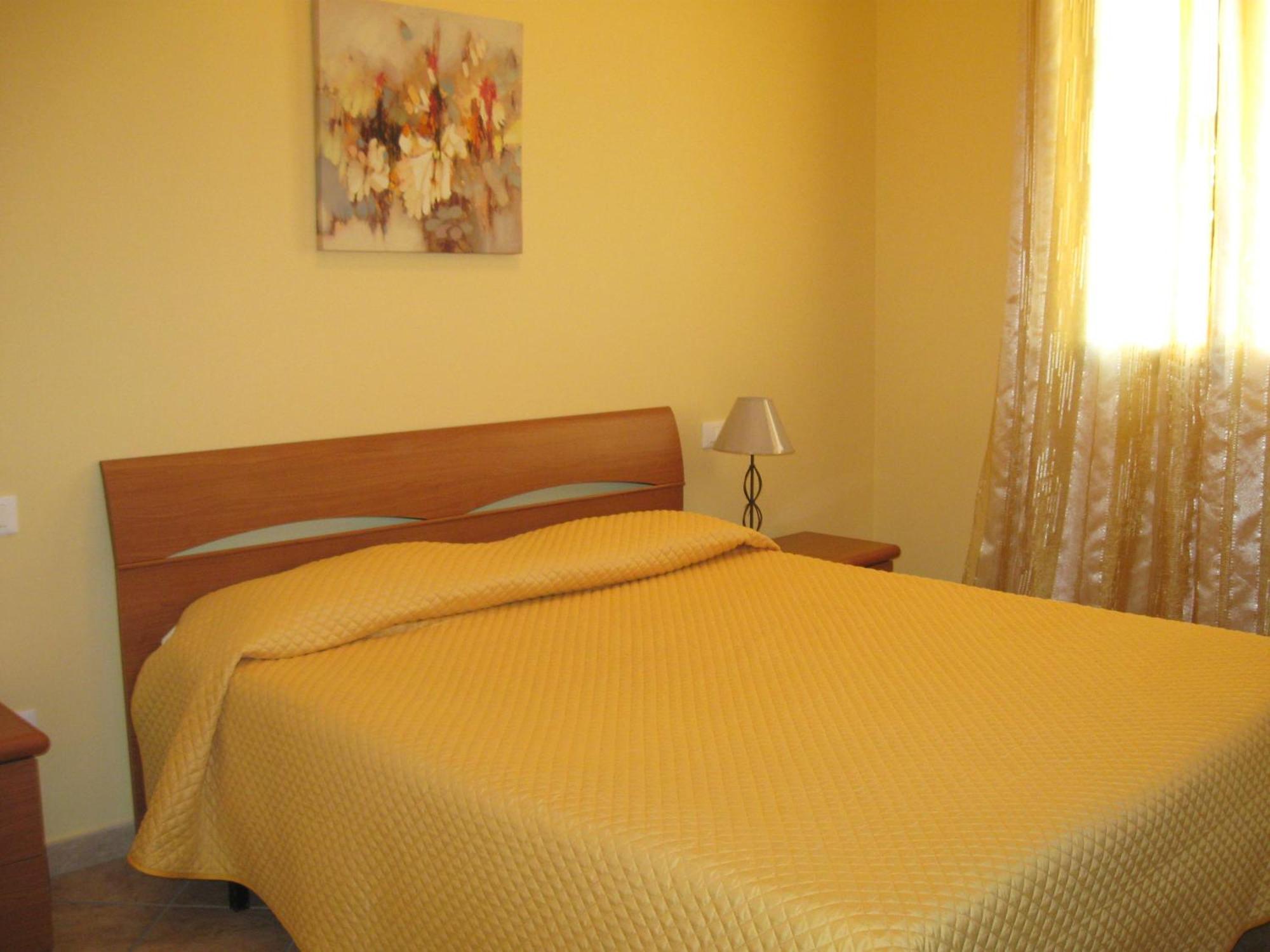 Rosy'S Apartments Trappeto  Bagian luar foto
