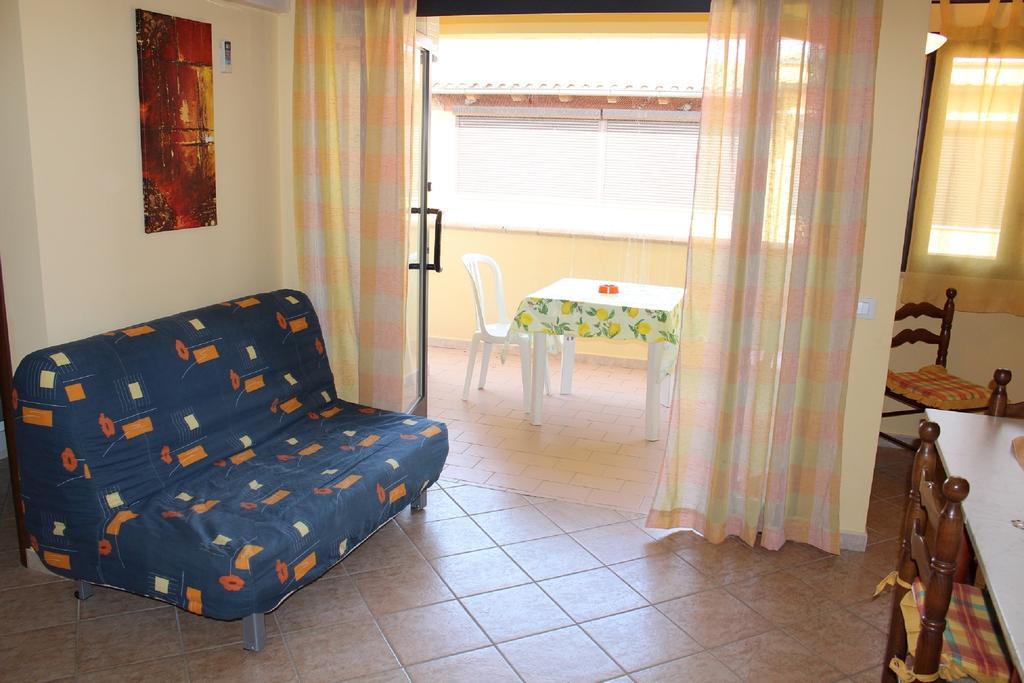 Rosy'S Apartments Trappeto  Bagian luar foto