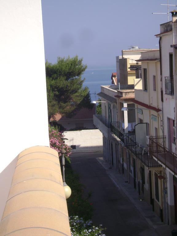 Rosy'S Apartments Trappeto  Bagian luar foto